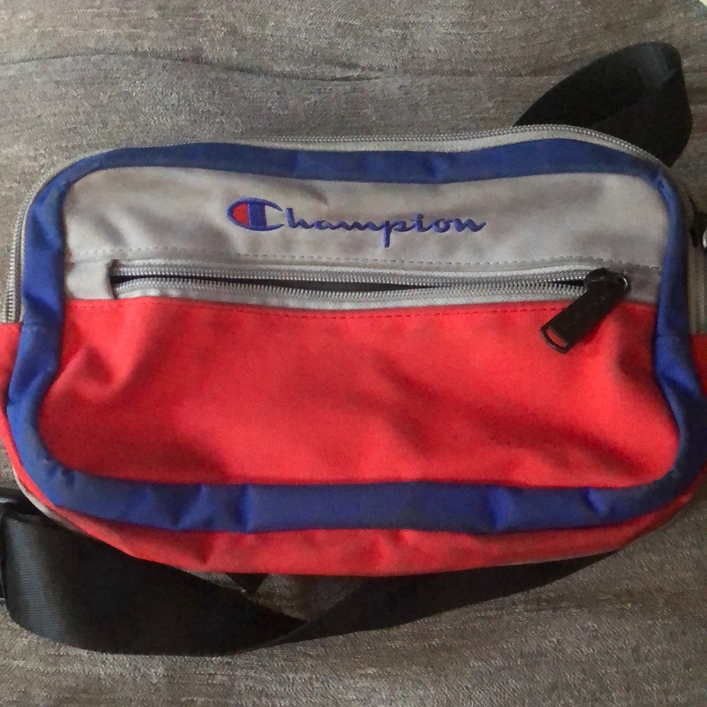 Champion fanny pack